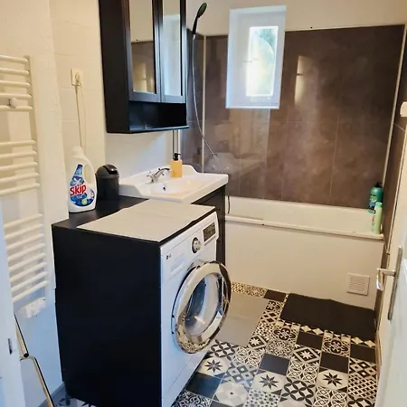 Charming House 2 From Paris Vakantiehuis