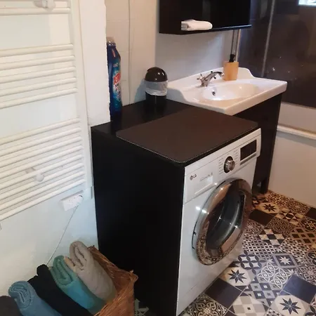 Holiday home Normandie Authentique & Grand Terrain - Maheru